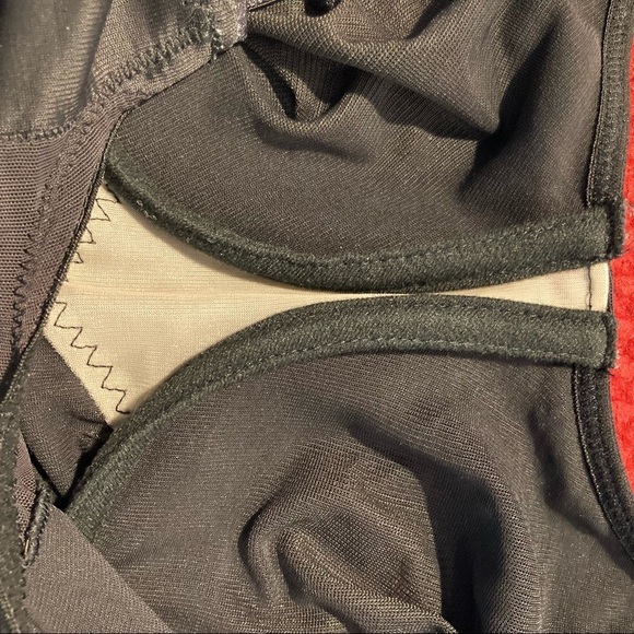 MIRACLESUIT 38D Underwire Sexy Sheer Shapewear Bodybriefer Bodysuit - Picture 9 of 9